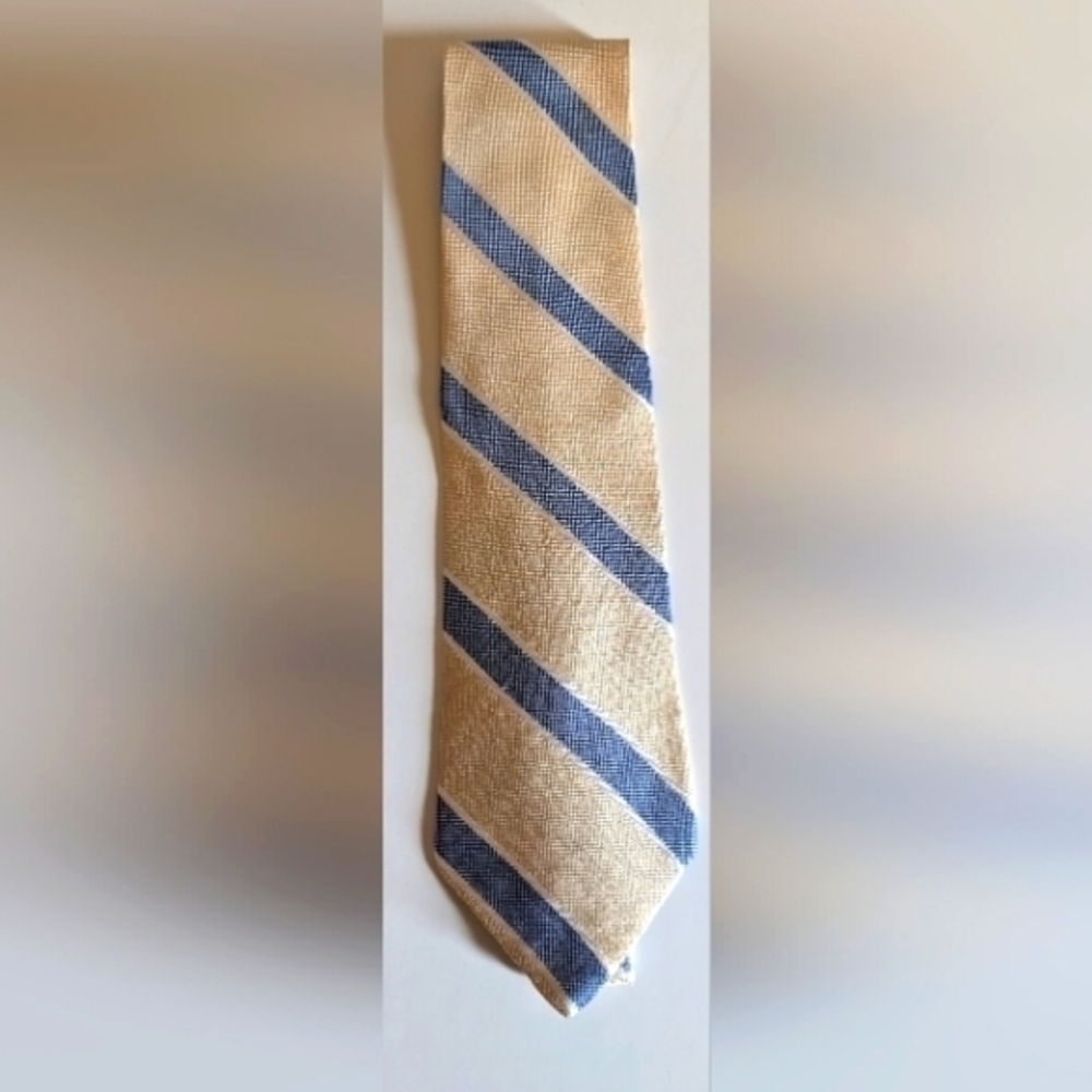 Mens Tommy Hilfiger 100% Silk Blue & Yellow Necktie‎